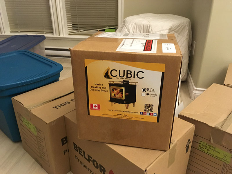 The Cubic Cub arrives in the mail from Quebeck. 