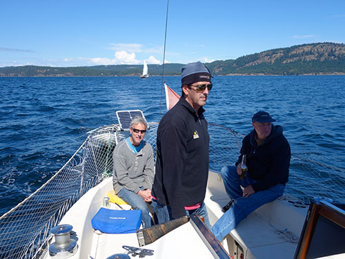 Eric at the helm with Paul and Kevin in 'the pit'.